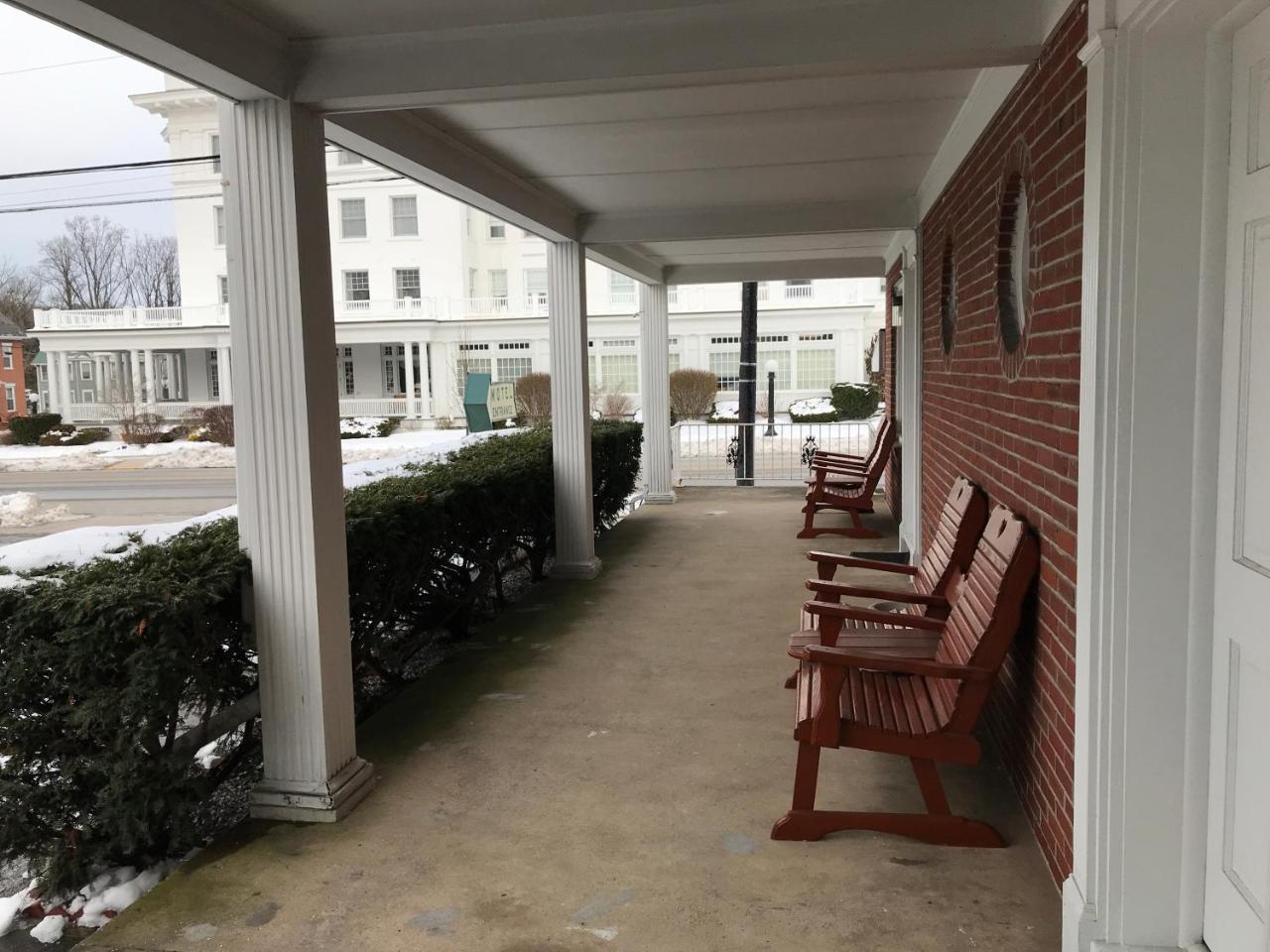 Town House Motel